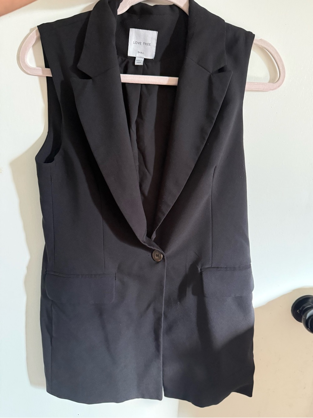 Love Tree Black Sleeveless Blazer Vest with Notch Lapel
